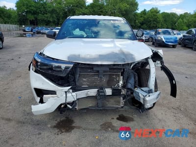 Piąte zdjęcie samochodu w środku: 2022 FORD EXPLORER POLICE INTERCEPTOR VIN:1FM5K8AWXNNA03933 - miniatura