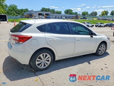 Trzecie zdjęcie samochodu z tyłu: 2019 SUBARU IMPREZA VIN:4S3GTAB6XK3719237 - miniatura