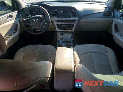 Zdjęcie 8 z 12 samochodu: 2024 HYUNDAI SONATA VIN:5NPE24AF4GH407214 - miniatura