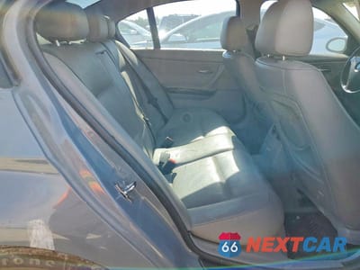 Zdjęcie 10 z 12 samochodu: 2006 BMW 325 I VIN:WBAVB13586PT01898 - miniatura