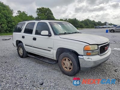 Czwarte zdjęcie samochodu z boku: 2004 GMC YUKON VIN:1GKEC13Z14R245781 - miniatura