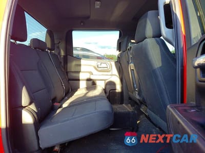 Zdjęcie 10 z 13 samochodu: 2019 CHEVROLET SILVERADO K1500 CUSTOM VIN:3GCPYBEH4KG222072 - miniatura