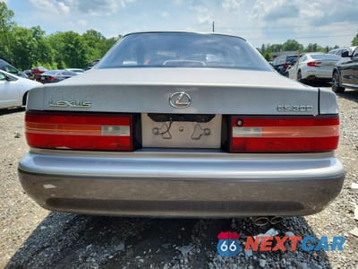 Zdjęcie 6 z 12 samochodu: 1996 LEXUS ES 300 VIN:JT8BF12G6T0170745 - miniatura