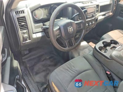 Zdjęcie 8 z 12 samochodu: 2013 RAM 1500 ST VIN:3C6JR6AP2DG557056 - miniatura