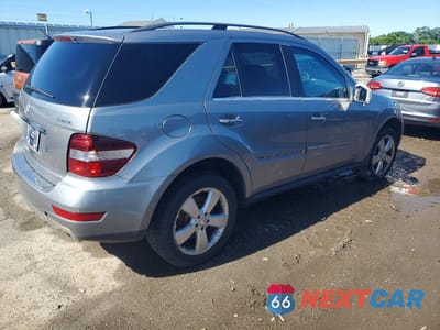 Trzecie zdjęcie samochodu z tyłu: 2011 MERCEDES-BENZ ML 350 4MATIC VIN:4JGBB8GB5BA647432 - miniatura