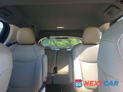 Zdjęcie 10 z 13 samochodu: 2023 TOYOTA SIENNA XLE VIN:5TDYSKFC8PS077412 - miniatura