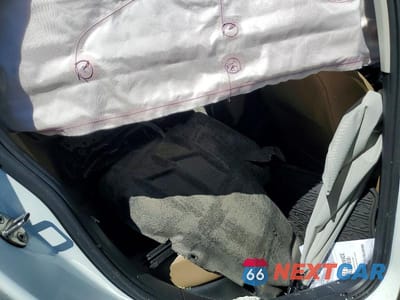 Zdjęcie 10 z 12 samochodu: 2019 VOLKSWAGEN JETTA SEL VIN:3VWE57BU2KM231527 - miniatura