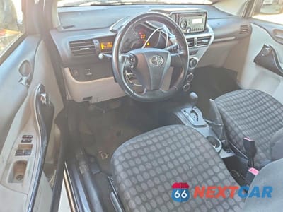 Zdjęcie 8 z 13 samochodu: 2012 SCION IQ BASE VIN:JTNJJXB00CJ014546 - miniatura