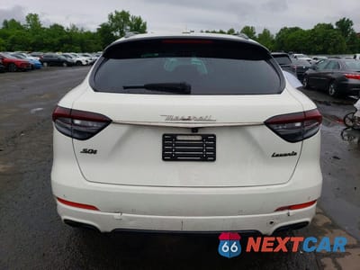 Zdjęcie 6 z 13 samochodu: 2021 MASERATI LEVANTE S VIN:ZN661YUAXMX364785 - miniatura