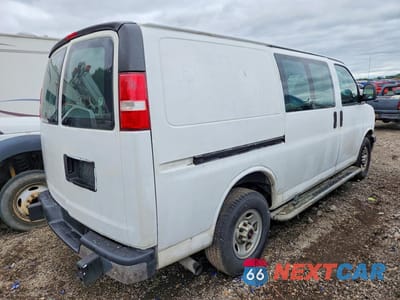 Trzecie zdjęcie samochodu z tyłu: 2017 GMC SAVANA 2500 CARGO DELIVERY VAN VIN:1GTW7AFF7H1914341 - miniatura