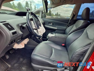Zdjęcie 7 z 13 samochodu: 2013 TOYOTA PRIUS V FIVE VIN:JTDZN3EU0D3227036 - miniatura