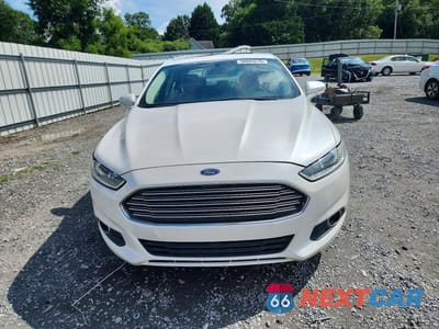 Piąte zdjęcie samochodu w środku: 2016 FORD FUSION SE VIN:3FA6P0H9XGR130313 - miniatura
