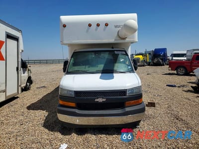Piąte zdjęcie samochodu w środku: 2019 CHEVROLET EXPRESS G3500 BOX TRUCK VIN:1HA0GSFG9KN003718 - miniatura