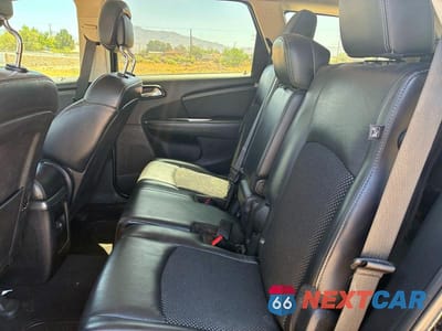 Zdjęcie 6 z 11 samochodu: 2017 DODGE JOURNEY CROSSROAD VIN:3C4PDDGG4HT553469 - miniatura
