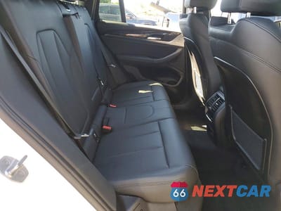 Zdjęcie 11 z 14 samochodu: 2019 BMW X3 XDRIVE30I VIN:5UXTR9C52KLR05516 - miniatura