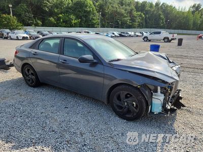 Czwarte zdjęcie samochodu z boku: 2026 HYUNDAI ELANTRA SEL SPORT VIN:KMHLM4DG8TU133470 - miniatura