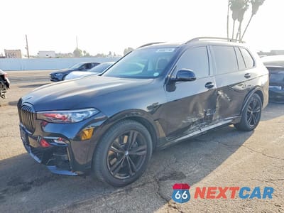 2021 BMW X7 XDRIVE40I 5UXCW2C06M9F10553 - główne zdjęcie licytacji z USA - miniatura