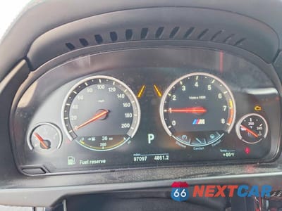 Zdjęcie 9 z 13 samochodu: 2017 BMW X6 M VIN:5YMKW8C34H0U72135 - miniatura