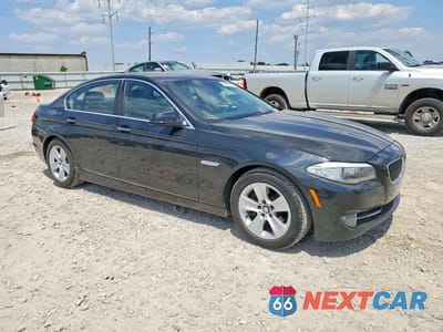 Czwarte zdjęcie samochodu z boku: 2011 BMW 528 I VIN:WBAFR1C59BC260585 - miniatura