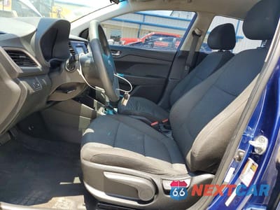 Zdjęcie 7 z 12 samochodu: 2019 HYUNDAI ACCENT SE VIN:3KPC24A36KE070619 - miniatura