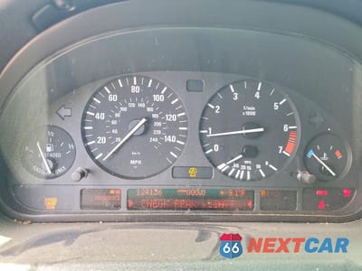 Zdjęcie 9 z 13 samochodu: 2004 BMW X5 4.4I VIN:5UXFB53504LV01644 - miniatura