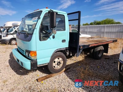 2004 ISUZU NPR JALC4B14747006131 - główne zdjęcie licytacji z USA - miniatura