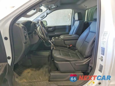 Zdjęcie 7 z 11 samochodu: 2023 CHEVROLET SILVERADO C1500 VIN:3GCNAAEK2PG354398 - miniatura