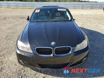 Piąte zdjęcie samochodu w środku: 2011 BMW 328 XI SULEV VIN:WBAPK5C5XBA661249 - miniatura