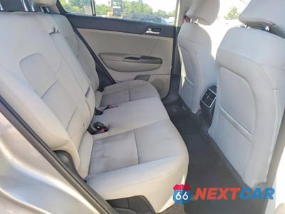 Zdjęcie 11 z 13 samochodu: 2020 KIA SPORTAGE LX VIN:KNDPMCAC5L7771031 - miniatura