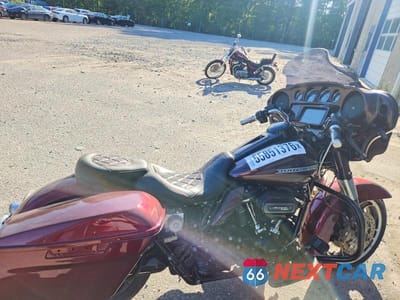 Zdjęcie 10 z 12 samochodu: 2018 HARLEY-DAVIDSON FLHXS STREET GLIDE SPECIAL VIN:1HD1KRC18JB606691 - miniatura