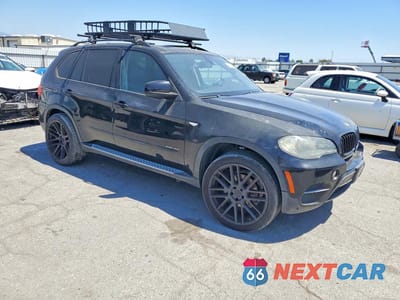 Czwarte zdjęcie samochodu z boku: 2011 BMW X5 XDRIVE35I VIN:5UXZV4C55BL403897 - miniatura