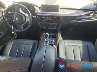 Zdjęcie 8 z 13 samochodu: 2015 BMW X5 XDRIVE35I VIN:5UXKR0C57F0K68735 - miniatura