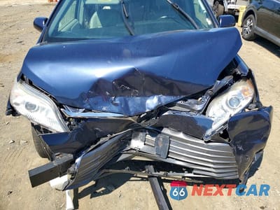 Zdjęcie 12 z 13 samochodu: 2019 TOYOTA SIENNA XLE 8-PASSENGER VIN:5TDYZ3DC3KS016501 - miniatura