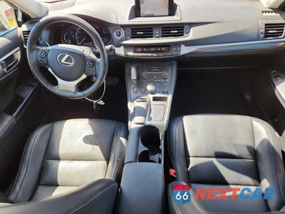 Zdjęcie 8 z 12 samochodu: 2015 LEXUS CT 200 VIN:JTHKD5BH4F2219701 - miniatura