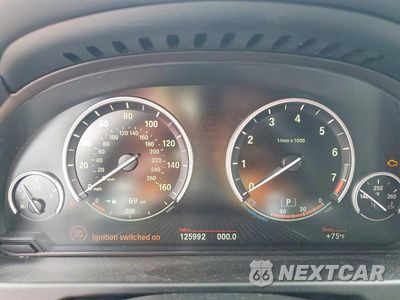 Zdjęcie 9 z 13 samochodu: 2015 BMW X5 XDRIVE50I VIN:5UXKR6C58F0J76214 - miniatura