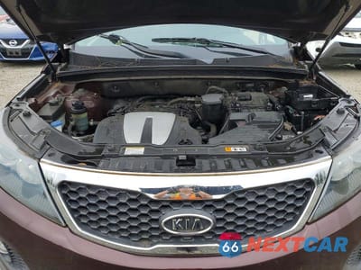 Zdjęcie 12 z 14 samochodu: 2013 KIA SORENTO EX VIN:5XYKUDA2XDG346612 - miniatura