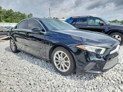 Czwarte zdjęcie samochodu z boku: 2020 MERCEDES-BENZ A 220 4MATIC VIN:W1K3G4FB4LJ200649 - miniatura