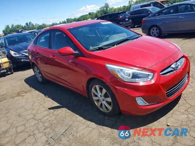Czwarte zdjęcie samochodu z boku: 2014 HYUNDAI ACCENT GLS VIN:KMHCU4AE8EU768307 - miniatura