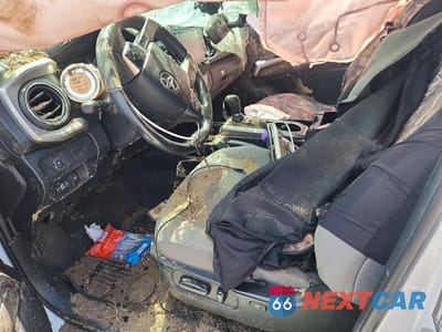 Zdjęcie 7 z 12 samochodu: 2021 TOYOTA TACOMA SR5 V6 VIN:5TFAZ5CN2MX110236 - miniatura