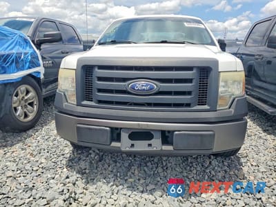 Piąte zdjęcie samochodu w środku: 2010 FORD F150 SUPERCREW VIN:1FTEW1CW9AFA70766 - miniatura