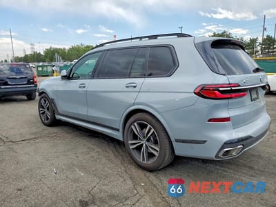 Drugie zdjęcie samochodu z przodu: 2023 BMW X7 XDRIVE40I VIN:5UX23EM07P9N62750 - miniatura