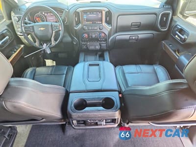 Zdjęcie 8 z 12 samochodu: 2020 CHEVROLET SILVERADO K1500 HIGH COUNTRY VIN:1GCUYHEL3LZ244138 - miniatura