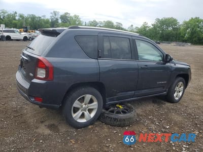 Trzecie zdjęcie samochodu z tyłu: 2014 JEEP COMPASS LATITUDE VIN:1C4NJDEB3ED530824 - miniatura