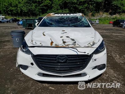 Piąte zdjęcie samochodu w środku: 2018 MAZDA 3 GRAND TOURING VIN:3MZBN1W34JM164655 - miniatura