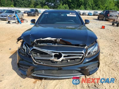 Piąte zdjęcie samochodu w środku: 2020 MERCEDES-BENZ E 400S 4MATIC VIN:W1KZF8EB2LA834855 - miniatura