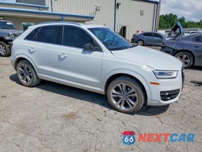 Czwarte zdjęcie samochodu z boku: 2015 AUDI Q3 VIN:WA1GFCFS5FR007693 - miniatura