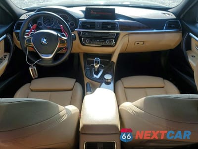 Zdjęcie 8 z 13 samochodu: 2018 BMW 330 XI VIN:WBA8D9G55JNU67722 - miniatura