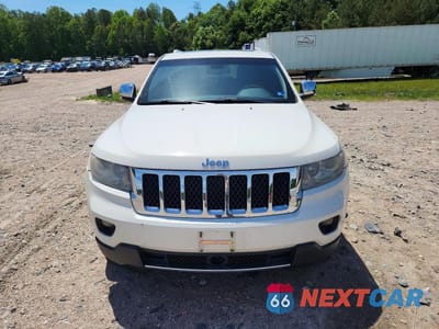 Piąte zdjęcie samochodu w środku: 2011 JEEP GRAND CHEROKEE OVERLAND VIN:1J4RR6GT8BC719282 - miniatura