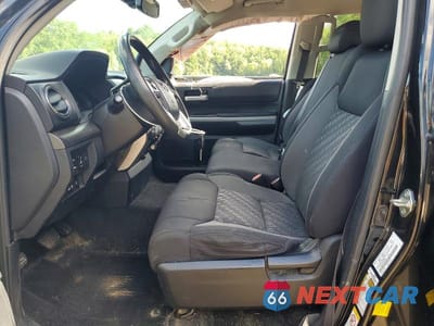 Zdjęcie 7 z 12 samochodu: 2019 TOYOTA TUNDRA SR5 VIN:5TFUY5F14KX800592 - miniatura