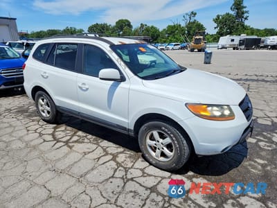Czwarte zdjęcie samochodu z boku: 2008 HYUNDAI SANTA FE GLS VIN:5NMSG13D88H227134 - miniatura
